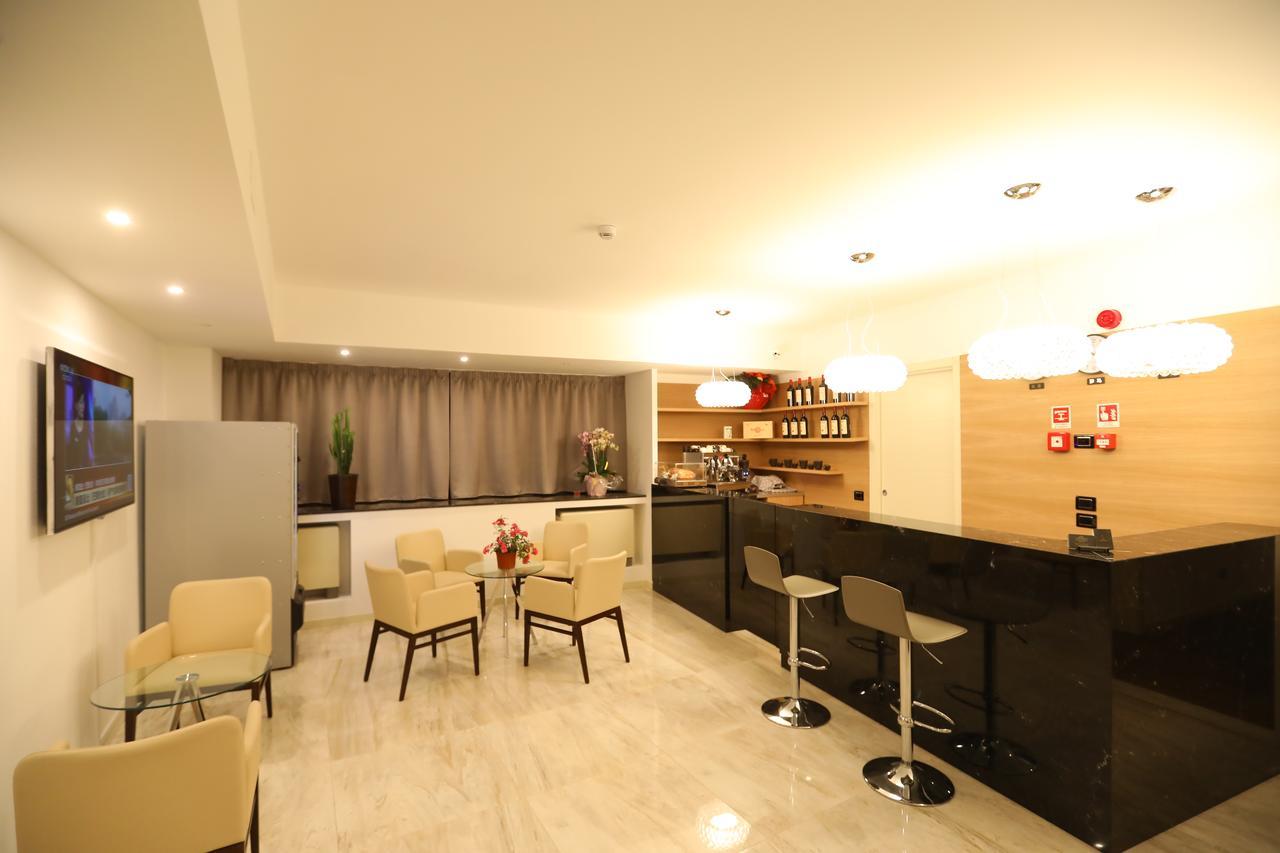 Hotel Nuvola Прато Екстер'єр фото
